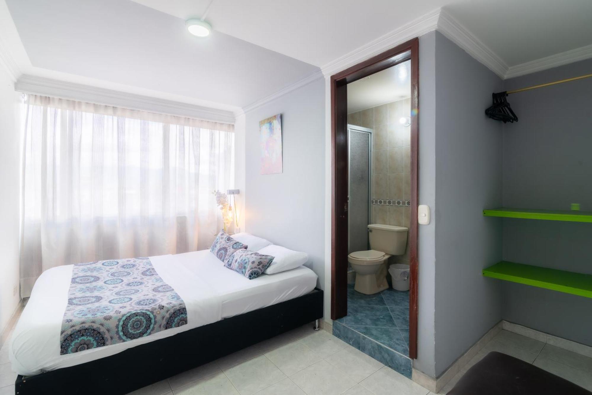 酒店 Hotel Elegant Suite 2*