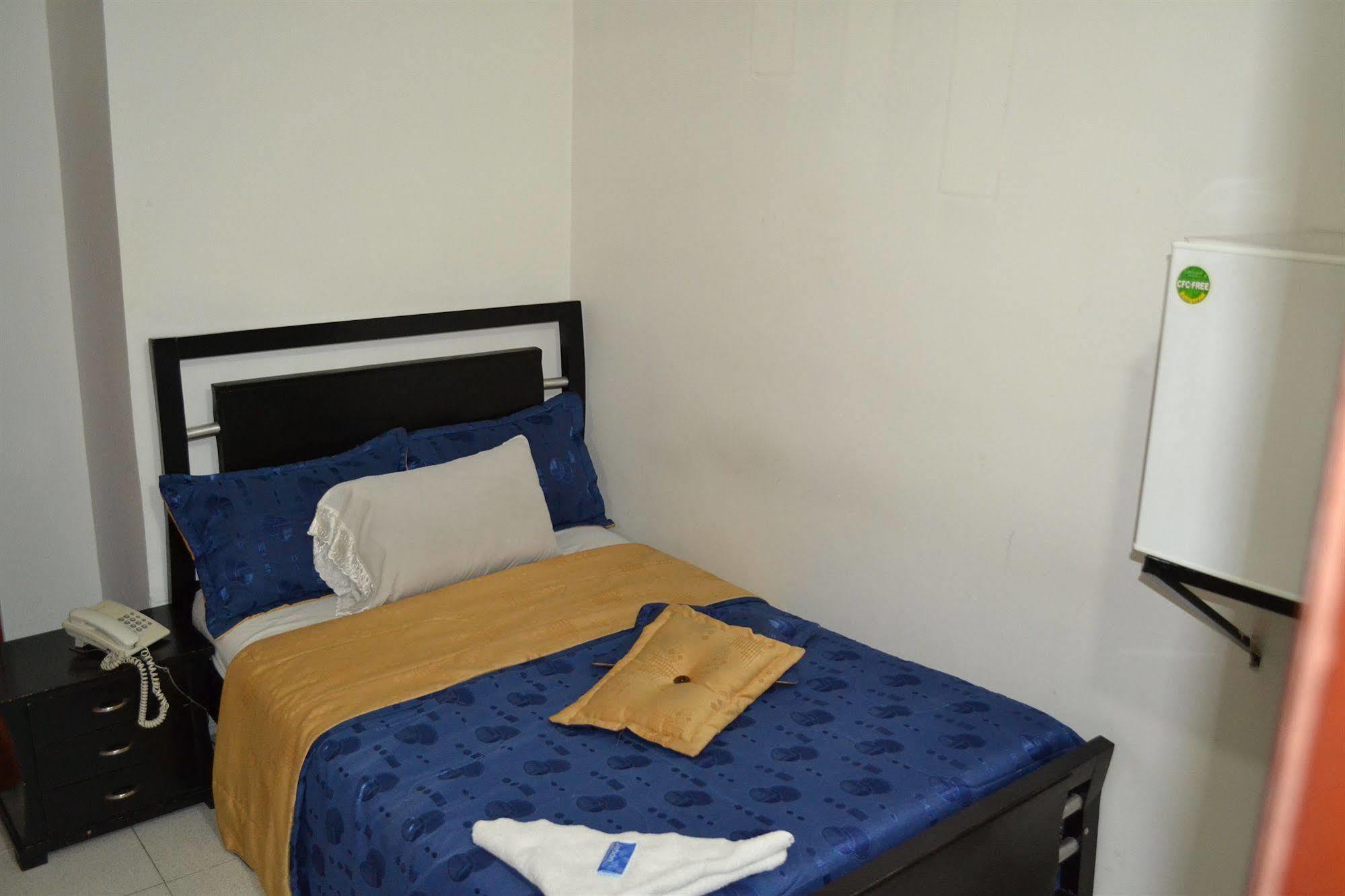 酒店 Hotel Elegant Suite 2*